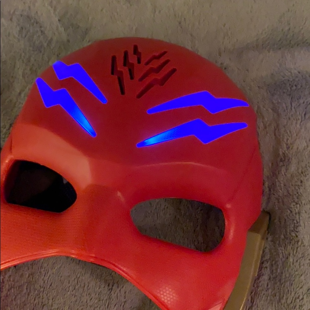 Flash talking mask - Picture 4 of 4